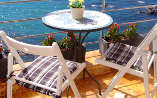 First line beach apartment for sale in Benalmadena